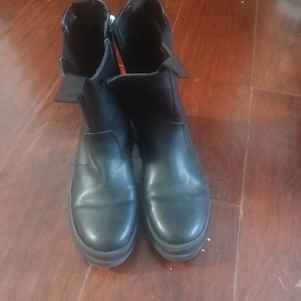Black Ankle Boots